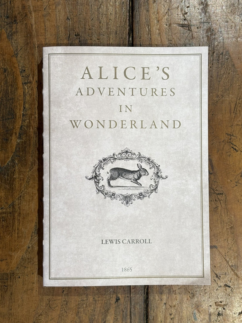 Alice's Adventures In Wonderland, Libri Muti - Slow Design