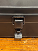 Chargez l&#39;image dans le visionneur de galerie, Boîte à outil Y-350 - TOYO STEEL
