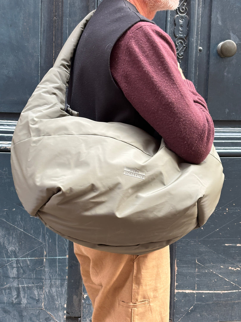 Shota Large Kaki - Ucon Acrobatics