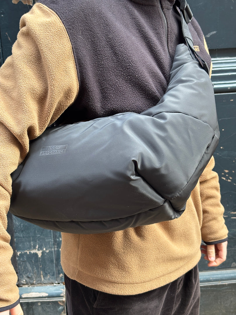 Shota Médium Noir - Ucon Acrobatics