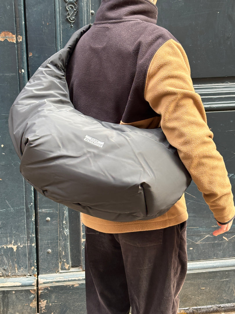 Shota Large Noir - Ucon Acrobatics