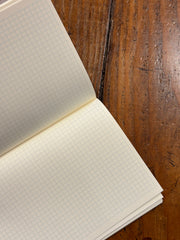 Carnet B6+ Quadrillé - Midori