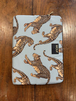Chargez l'image dans le visionneur de galerie, Housse ordinateur 13"/14" Emerald Leopard - WOUF