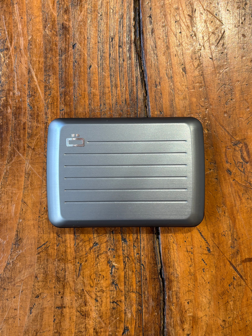 Porte-carte Platinium Strié - Ögon Design