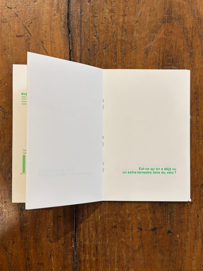 Carnet Que Font Les Extraterrestres - Supereditions