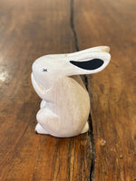 Chargez l'image dans le visionneur de galerie, Lapin Figurine en Bois - T-Lab.