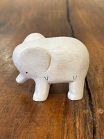Chargez l'image dans le visionneur de galerie, Eléphant Figurine en Bois - T-Lab.