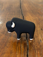 Chargez l'image dans le visionneur de galerie, Bison Figurine en Bois - T-Lab.