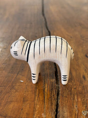 Chat Tigré Figurine en Bois - T-Lab.