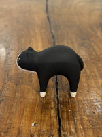 Chargez l'image dans le visionneur de galerie, Chat Bicolore Figurine en Bois - T-Lab.
